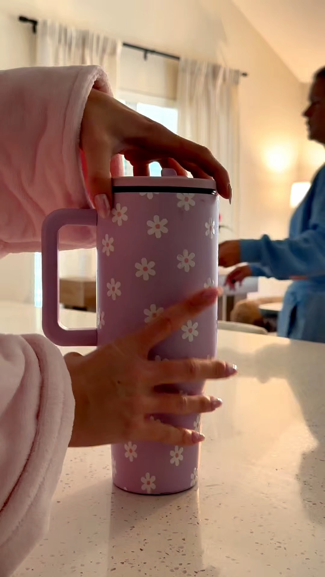 What’s in my daily water 💫💫💫💫




#LTKgrwm #LTKmorningroutine #LTKdayinmylife