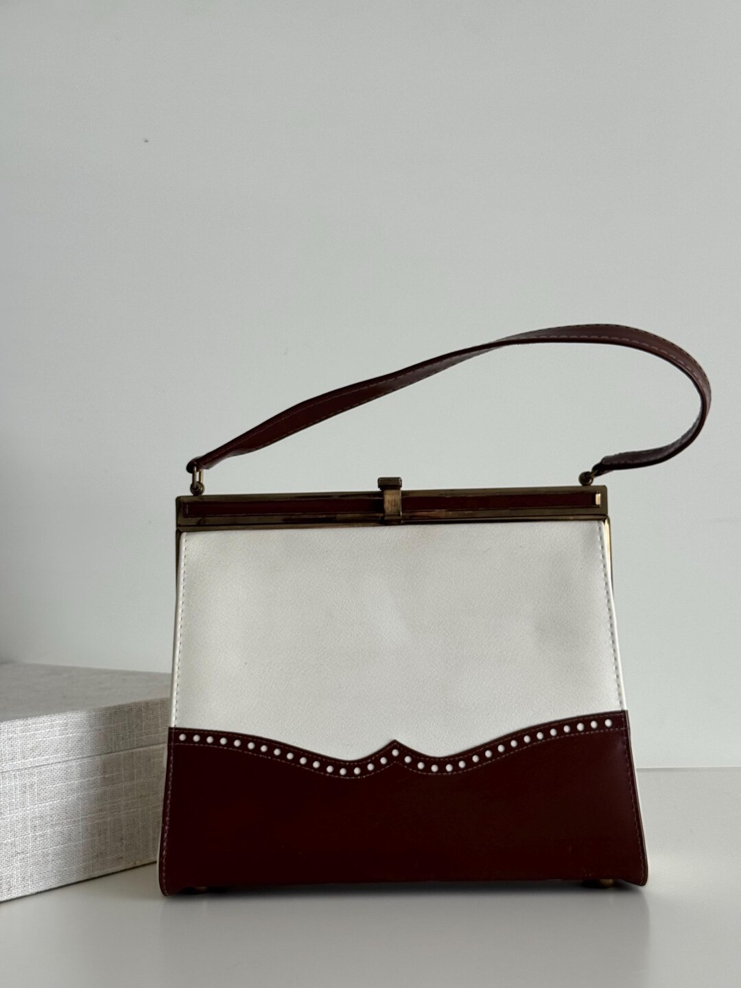 Vintage Air Step Handbag: Wingtip Design, Brown & Cream 1960s Purse - Etsy | Etsy (US)