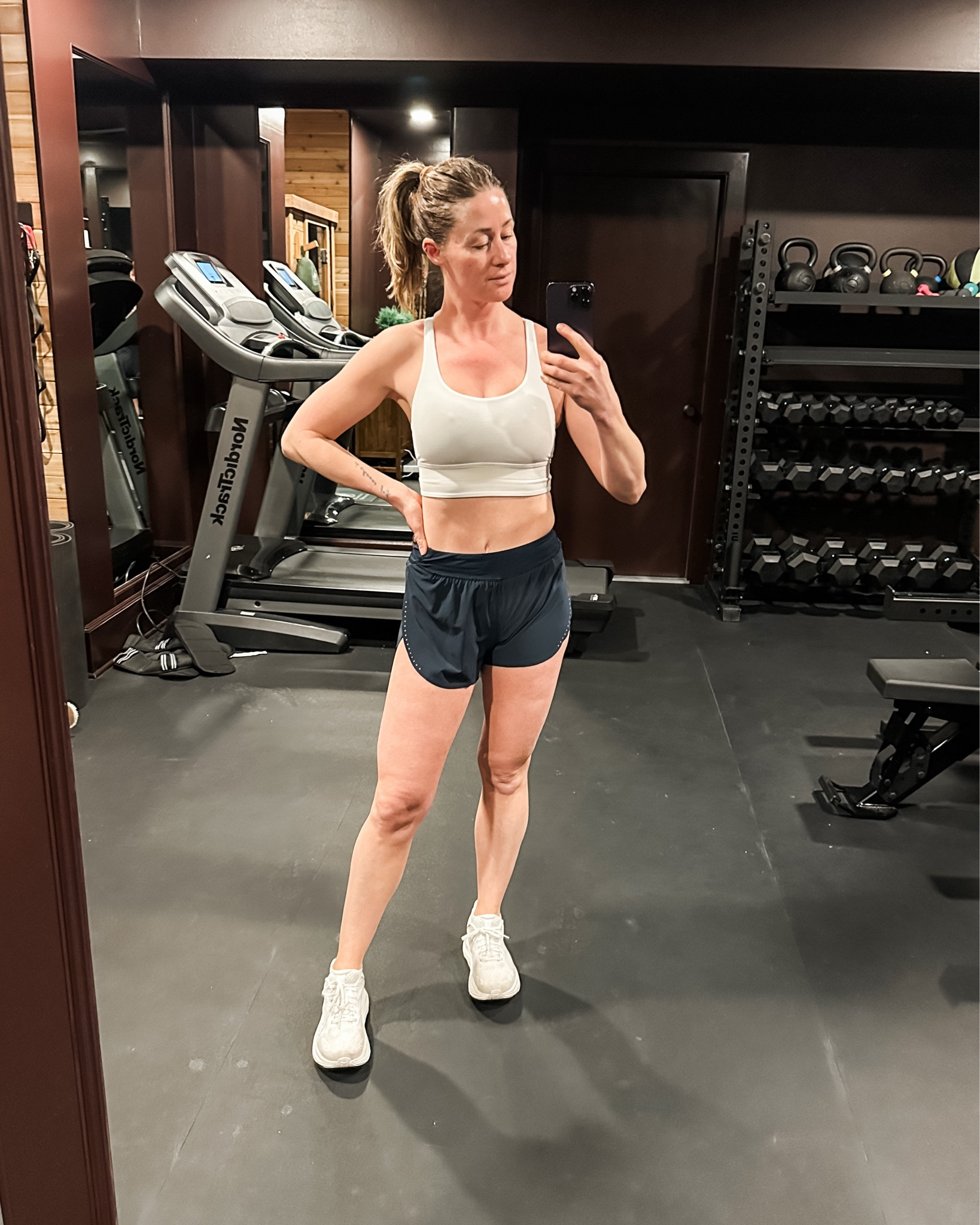 15 minute run because that’s all I had time for and it was exactly what I needed! 

#LTKdayinmylife #LTKActive #LTKfitnessgoals