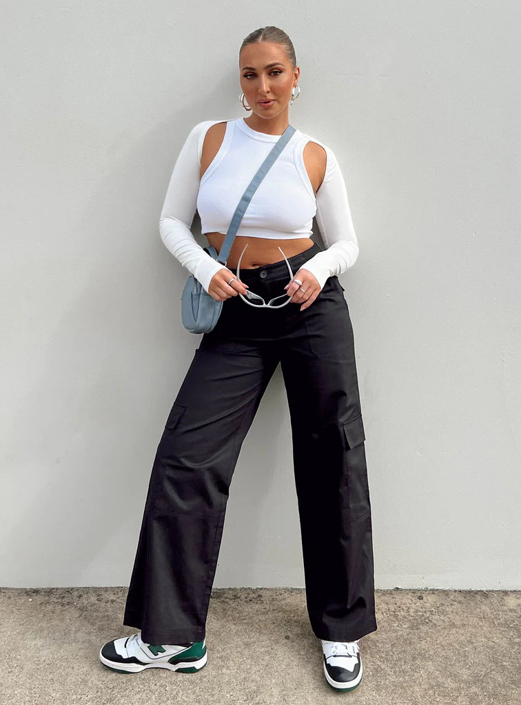 Luna Mid Rise Cargo Pants Black | Princess Polly US