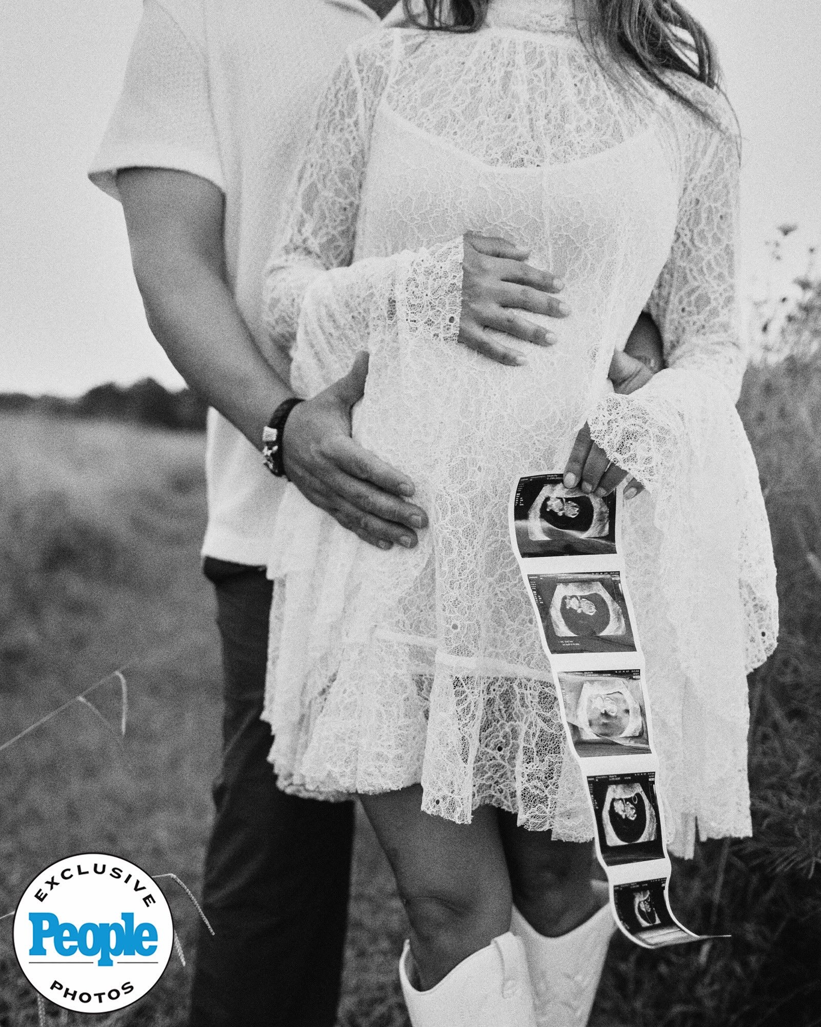 Carmen & I are overjoyed to finally share that we’re expecting our precious baby girl this December. Our hearts are so full of gratitude for this answered prayer, and we can’t wait to welcome her into our family. 🙏💕

📷: @jonvolk

#LTKmomlife #LTKootd #LTKBump
