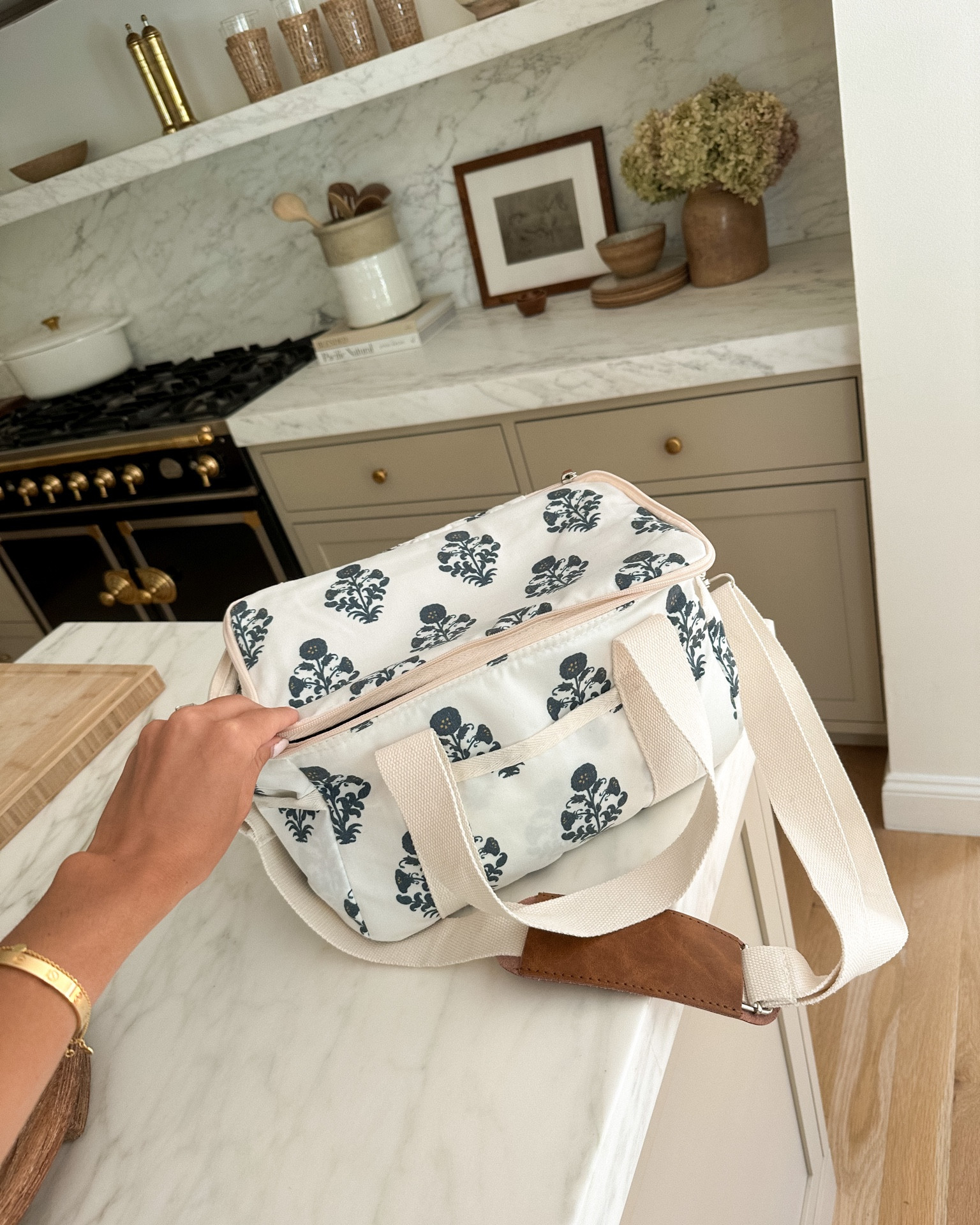 Kat Jamieson shares the best beach cooler/lunch box. 

#LTKSeasonal #LTKhome #LTKtravel