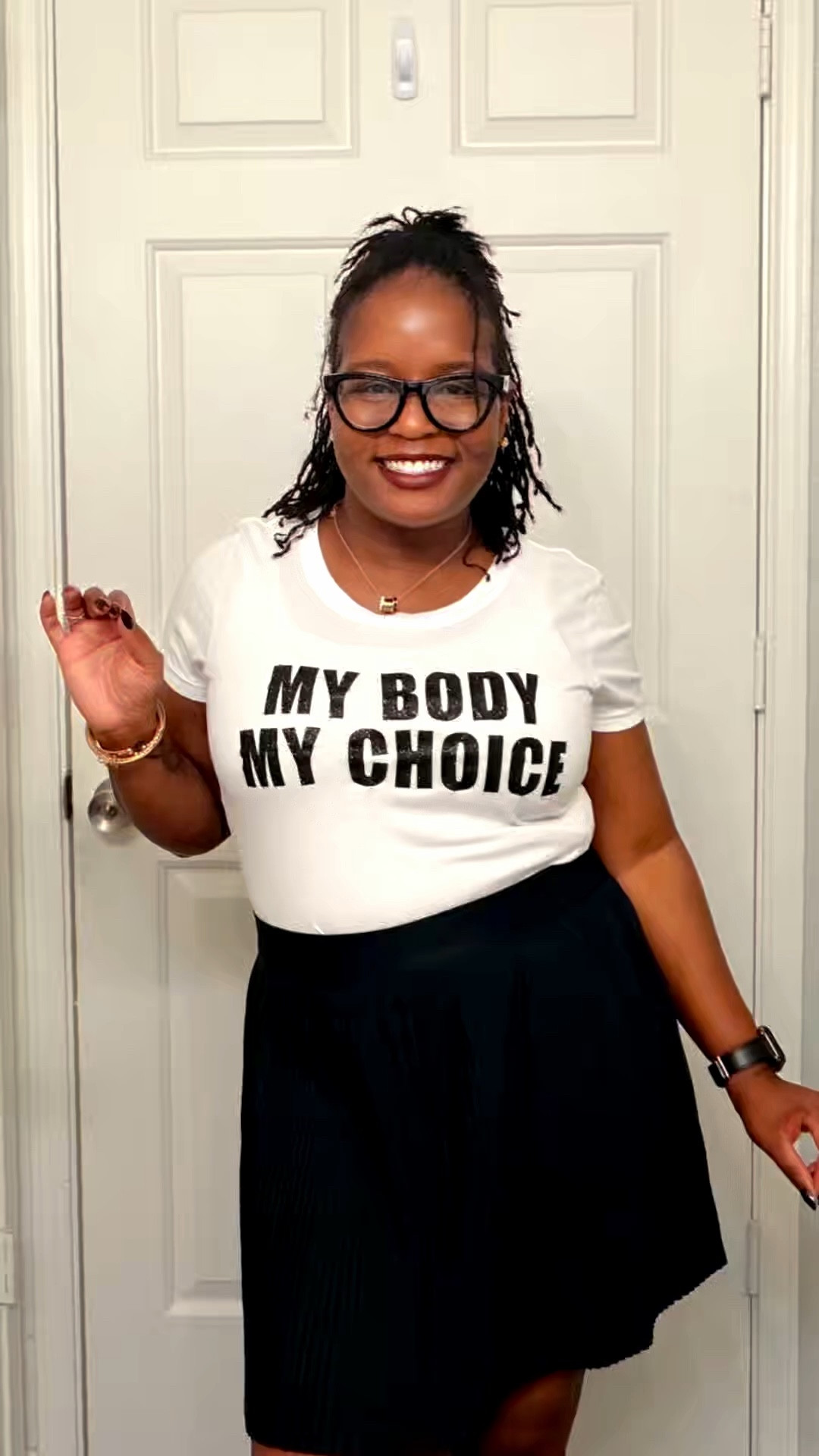 This pleated skirt from @SamsClub is giving ALL the vibes and this 40+ Auntie is here for every bit of it! 🛒👗✨ A good haul moment is truly self-care, and Sam’s Club is NOT playing fair with these finds!
Shop this look and everything in my haul by clicking the link in my LTK profile! 🔗⬇️
#LTKOver40 #LTKStyleTip #LTKFindsUnder50 #SamsClubFinds #Over40Fashion

#LTKootd #LTKActive #LTKgrwm