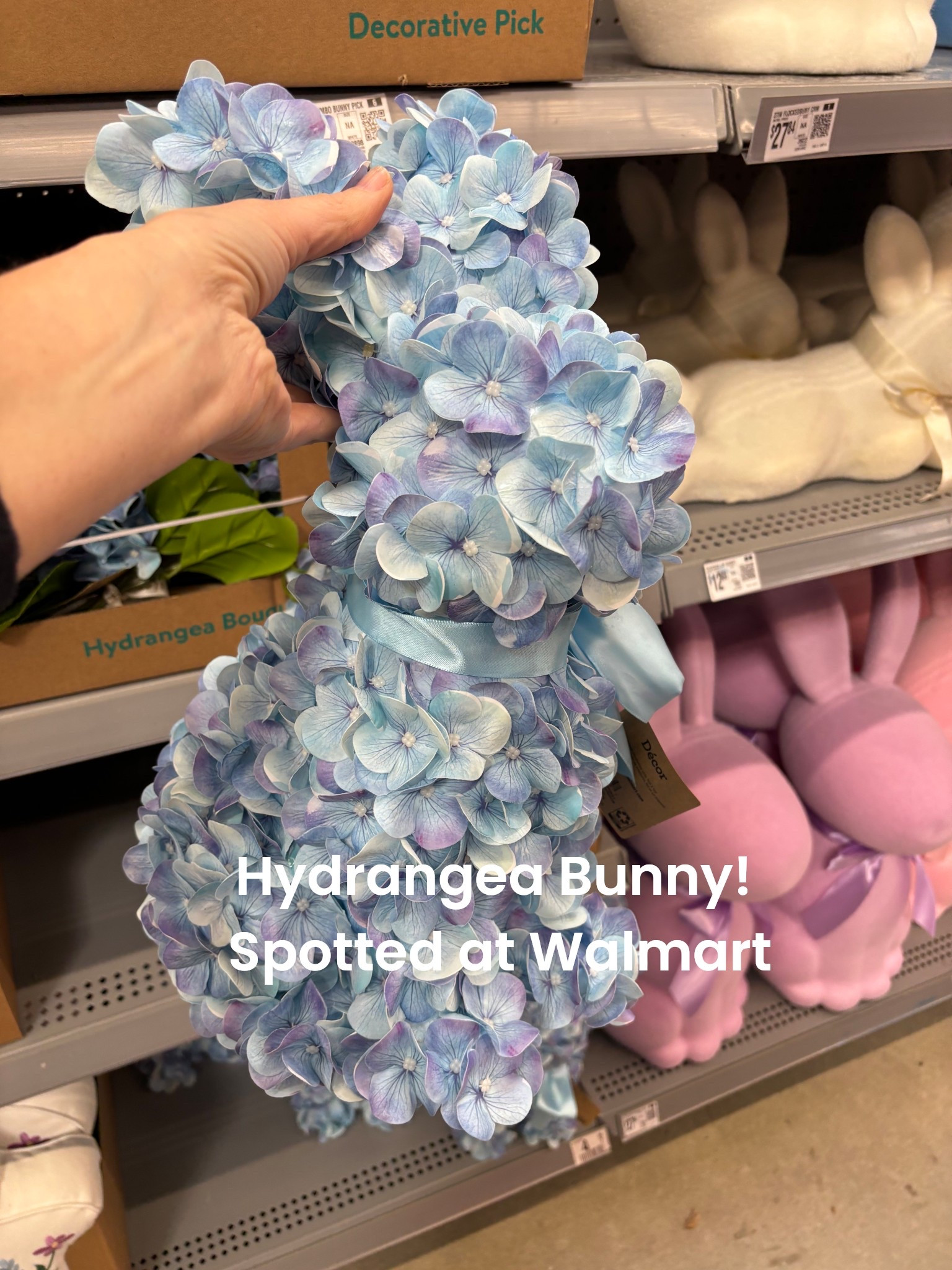 Spotted this hydrangea bunny at Walmart! 💙