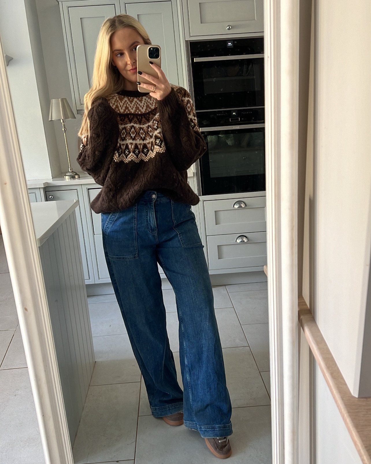 Cosy season 🍂🤍 🐻 
Uk size 12/14 and 5ft5 
Jeans 12R
Jumper medium


#LTKautumn #LTKmidsize #LTKuk