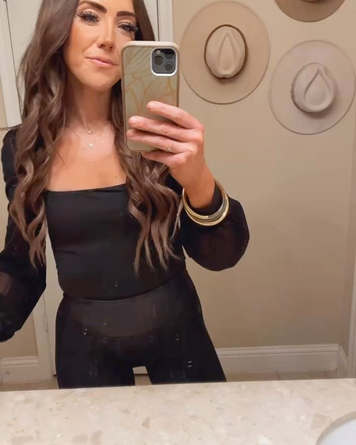 Softest and most flattering bodysuit I’ve worn, to date! Amazon find under $30! 

#LTKWorkwear #LTKFindsUnder50 #LTKFindsUnder100