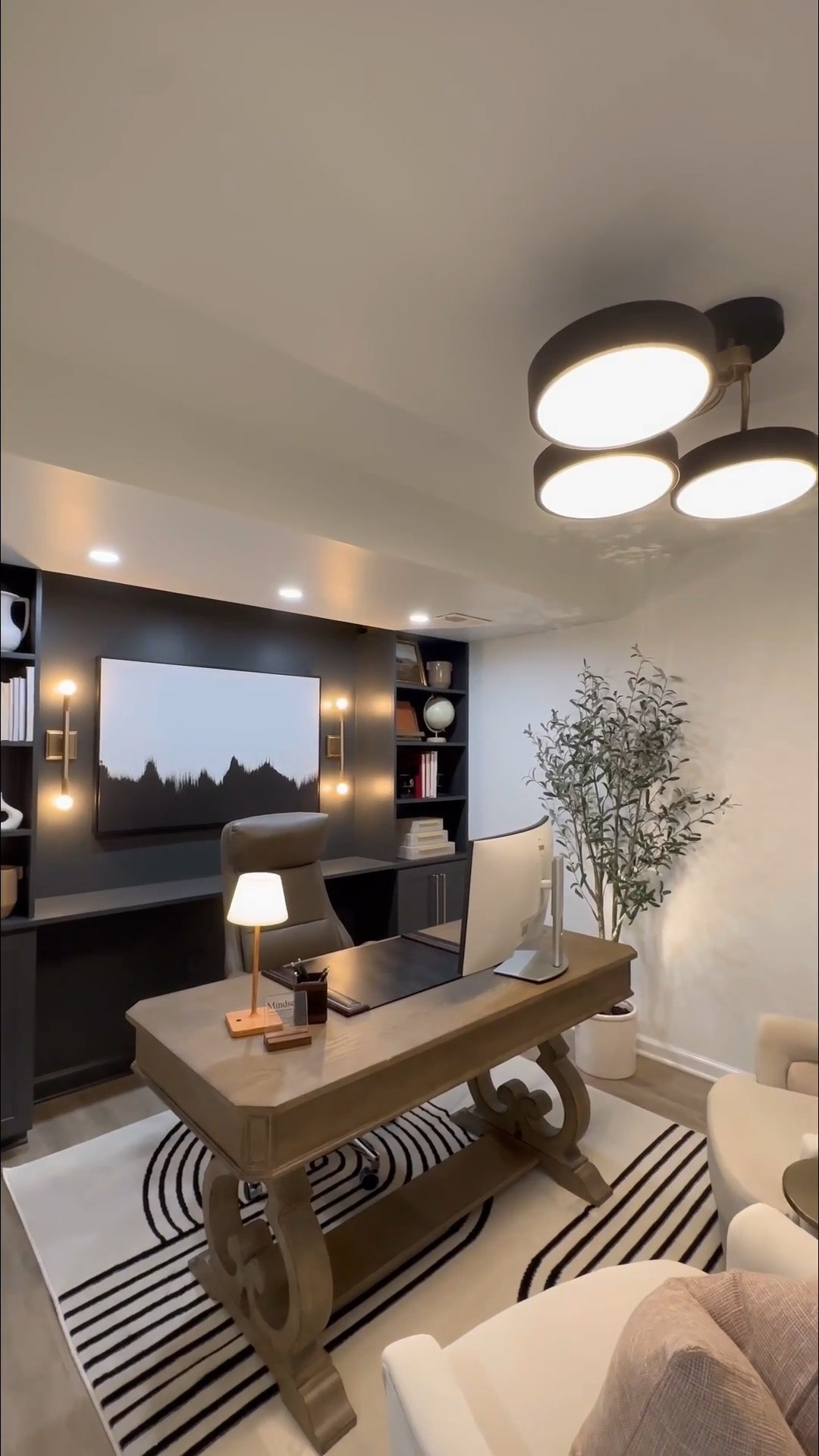 I love the moody and masculine vibe of my hubby’s home Office

#LTKHome #LTKSaleAlert