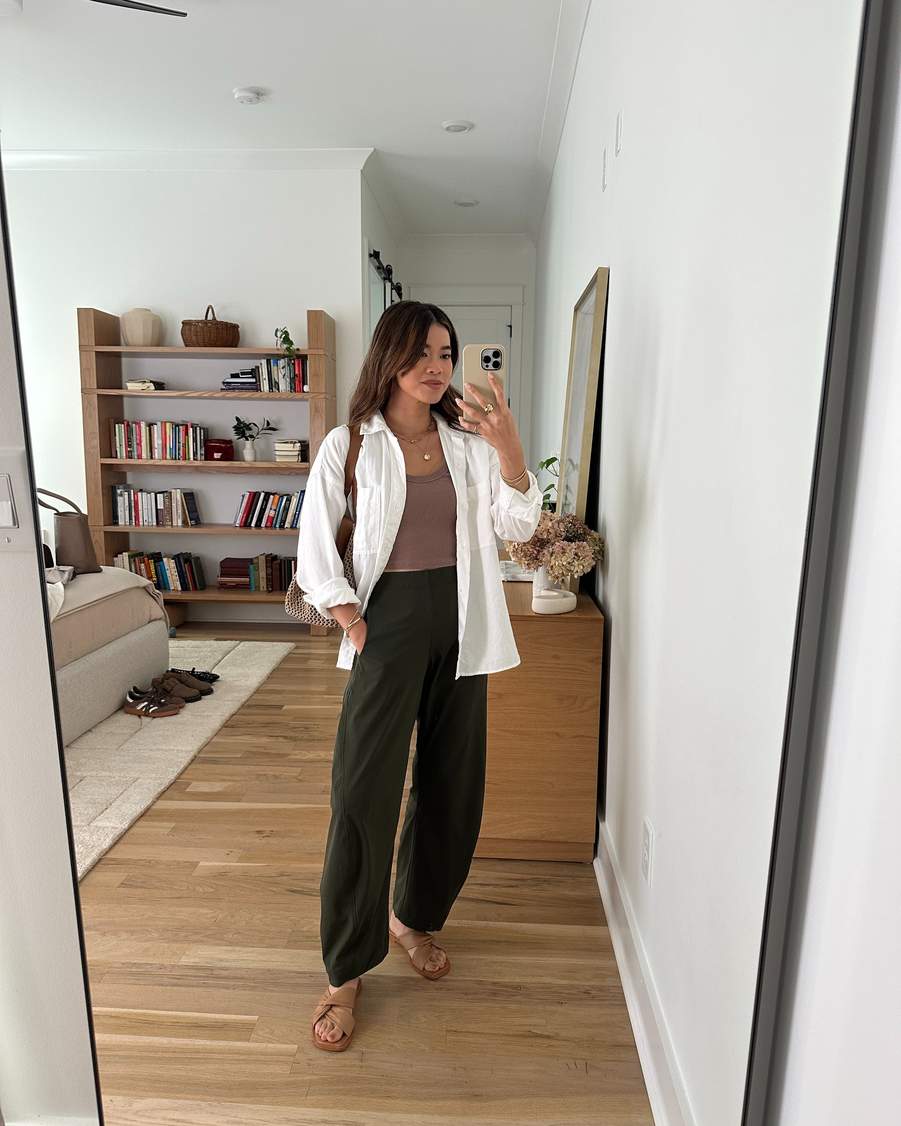 I love an every day tank like this one from @abercrombie. 

Sizing info: 
-Ruti The On The Loose Work Pants (Size 0 regular in Verdant) 
-Abercrombie Bra Free Tank (Size XS) 
-Vuori Trestles Twill Button Up (Size XS in White)

green pants, petite pants, green petite pants, fall pants, summer pants, barrel pants, summer outfit, fall outfit, vacation outfit, travel outfit, best petite pants, petite barrel pants, comfy pants, viral barrel pants, fall style, petite fall style

#LTKootd #LTKSeasonal #LTKPetite