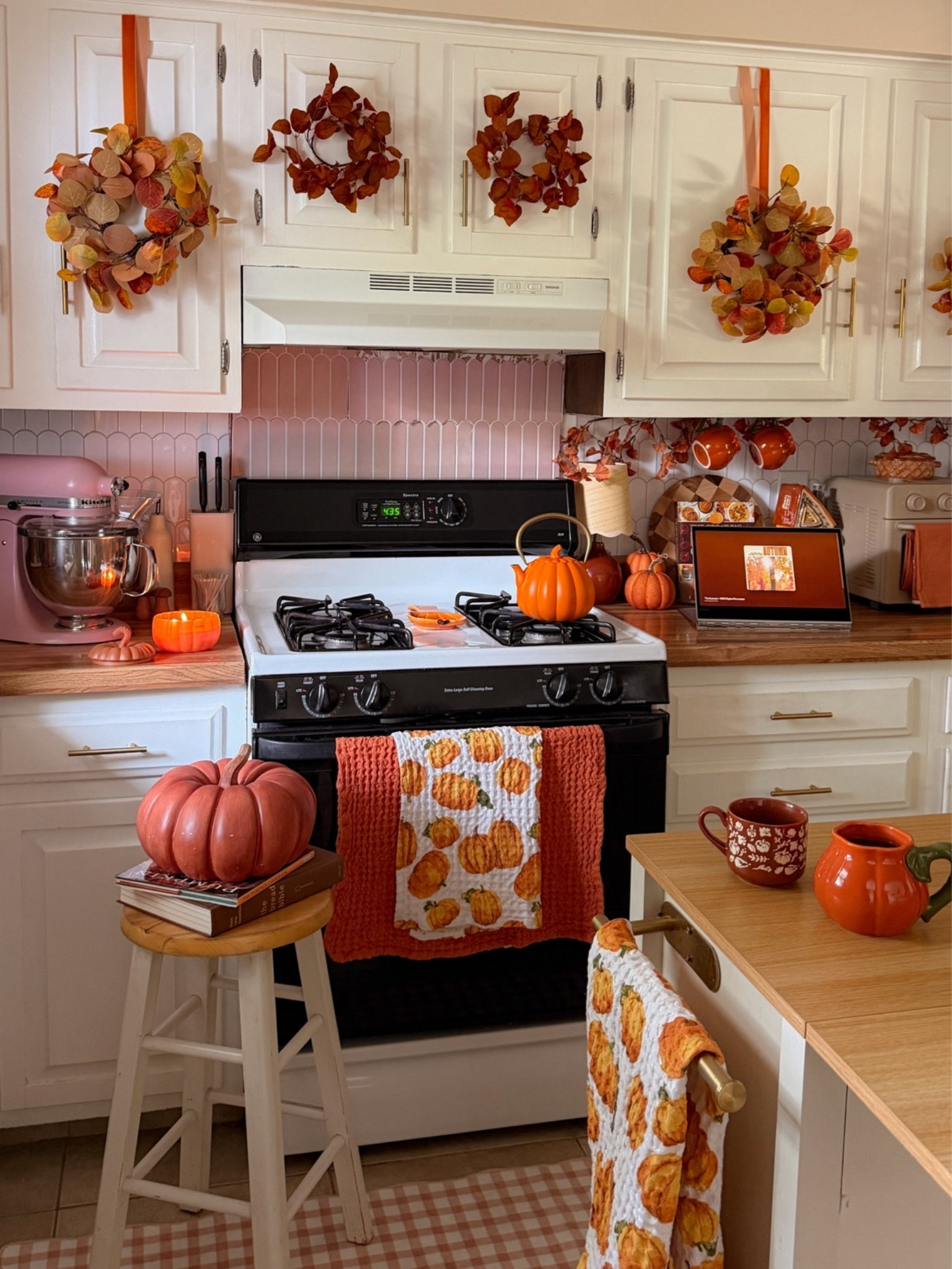 Sharing some of my cozy autumn kitchen finds 🎃🧡🍂

#LTKSeasonal #LTKHome