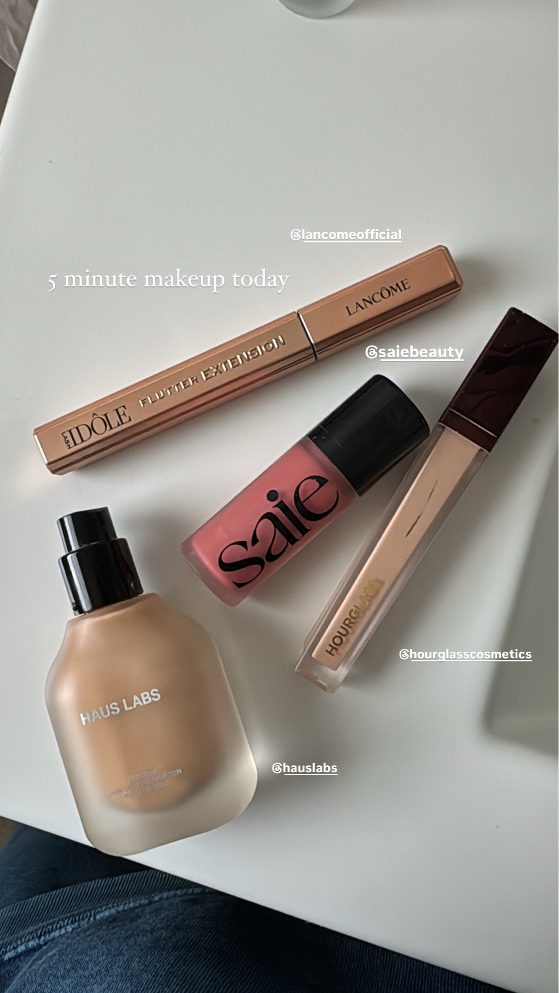 5 minute makeup

Saie blush in shade sweetie
Foundation is shade 230
Hourglass concealer in shade silk


#LTKBeauty #LTKOver40