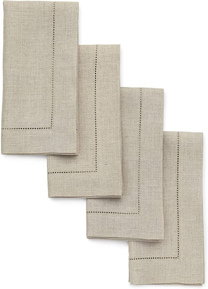 Solino Home Linen Cloth Napkins Set of 4 – Natural, 100% Pure Linen Fabric Dinner Napkins for F... | Amazon (US)