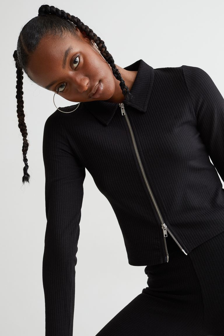 Cardigan in a soft, stretchy rib knit. Collar and zipper at front. | H&M (US + CA)