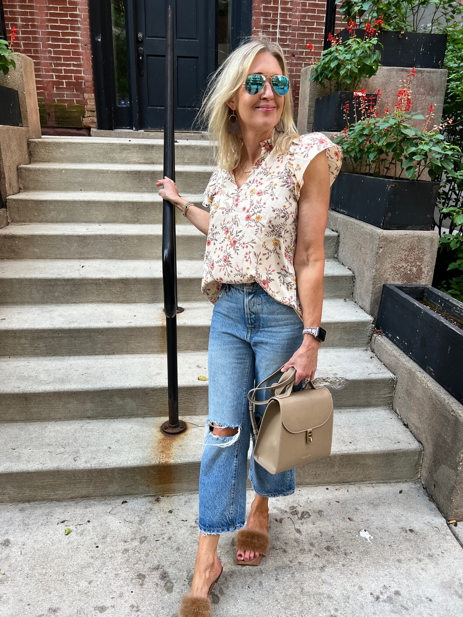 Fall transition look. Floral v-neck blouse, distressed wide leg denim, faux feather slide sandals.

Use code DOUSED10 for 10% off at Gibsonlook.


#LTKunder100 #LTKstyletip #LTKSeasonal