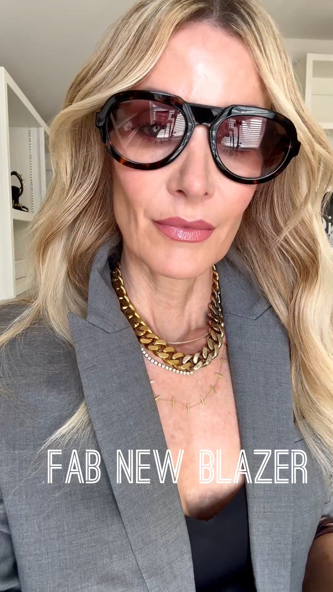 The coolest new Quince blazer for fall! The tailored gray silhouette and contrasting collar make it feel modern, elevated, and far more expensive than it is. I’m wearing an XS in the blazer and a size 24 in the denim. 

 #LTKFallStyle 

#LTKootd #LTKOver40 #LTKWorkwear #LTKSeasonal #LTKOver40