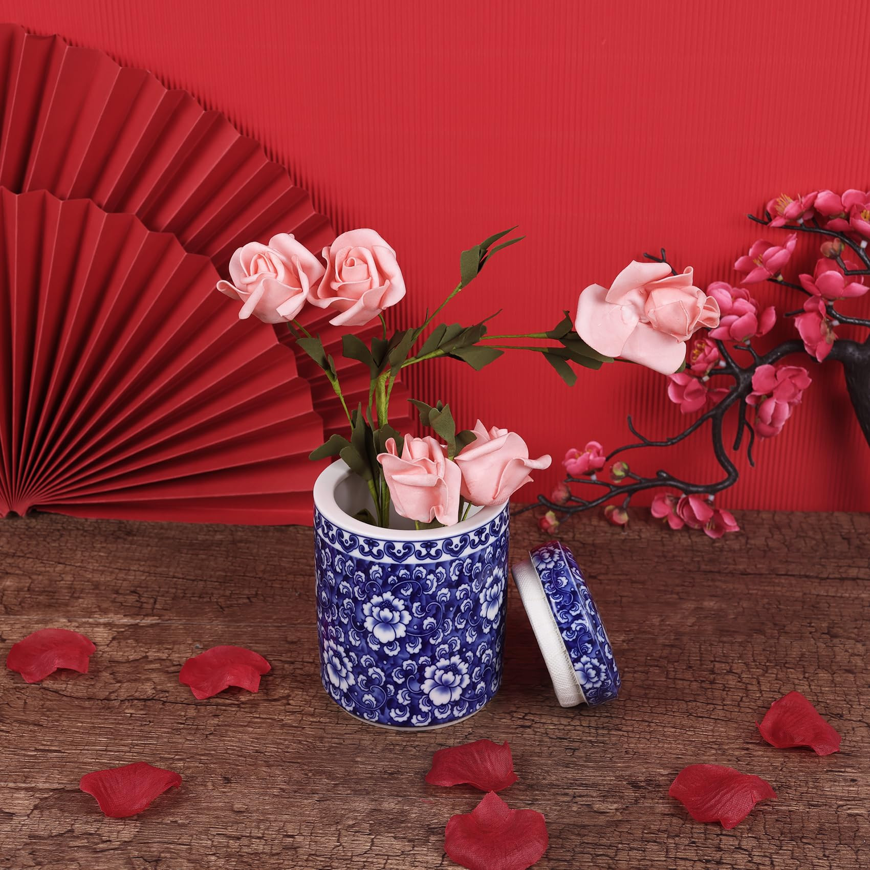 XINGYAN Chinese Traditional Antique Style Blue and White Porcelain Ginger Jar Ceramic Covered Jar... | Amazon (US)