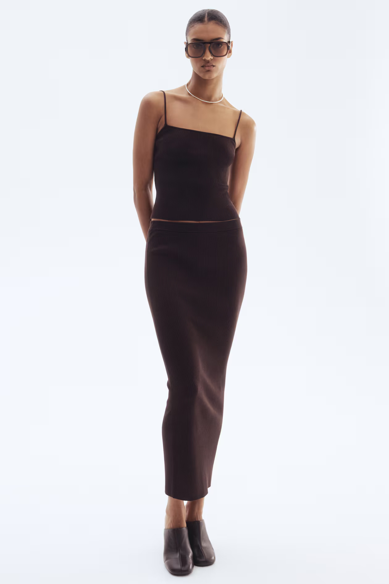 Rib-knit strappy top - Dark brown - Ladies | H&M GB | H&M (UK, MY, IN, SG, PH, TW, HK)