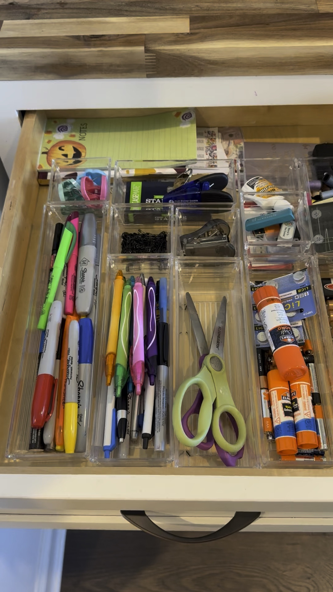 My junk drawer is no longer a junk drawer!
#junkdrawer #organization

#LTKHome #LTKGiftGuide #LTKVideo