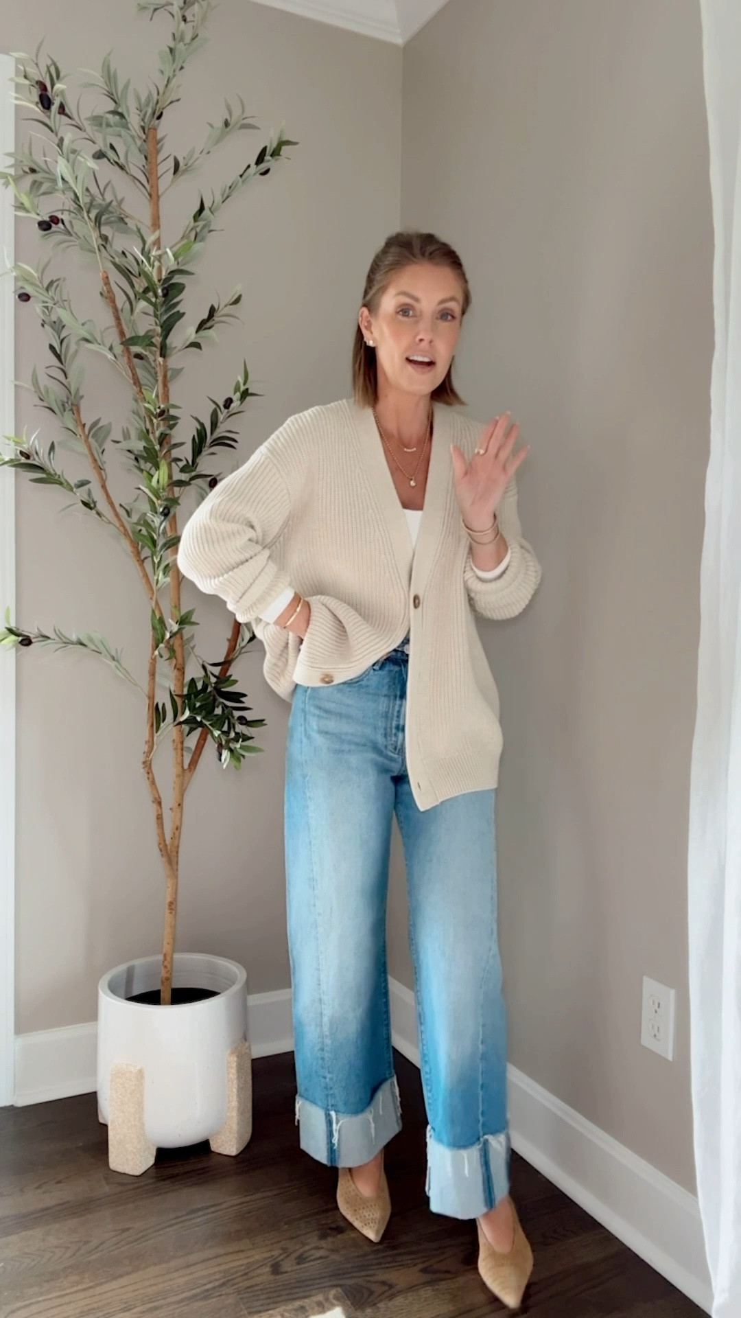 Size Small cardigan / Small Amazon bodysuit / 24 jeans (I sized down one) / shoes are true to size 

#LTKPetite #LTKOver40 #LTKootd