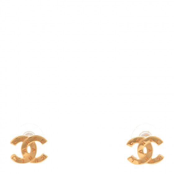 CHANEL

Metal CC Paris Button Stud Earrings Gold | Fashionphile