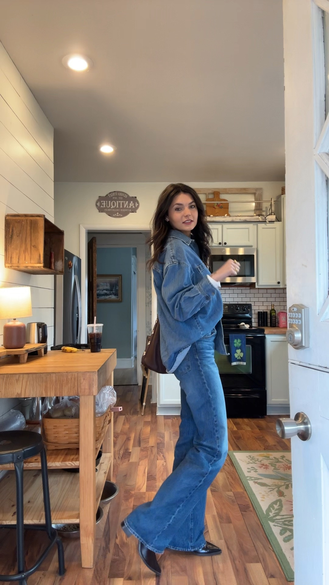 Canadian tuxedo kinda Saturday 

Jeans: Denimist (Nuuly)
Boots: Zara Wide Herl Ankle Boot
Purse: Anthro — sold out 

#LTKdayinmylife #LTKgrwm #LTKootd