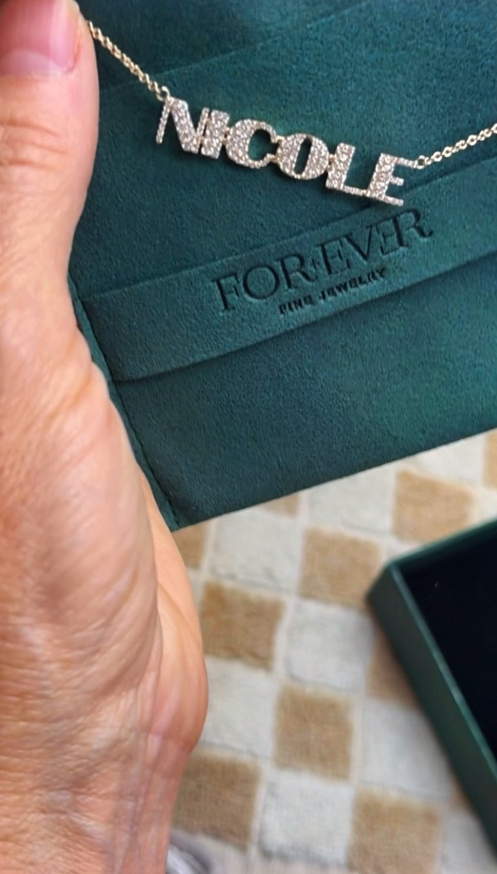 Hello gorgeous… welcome to your new daily stack ✨
There’s just something about diamonds that makes everything feel elevated — even washing them turns into a little ritual for me.

Cleaning my favorites, adding a new little sparkle, and building the perfect everyday stack one piece at a time.

Comment DIAMONDS for links 💎

#NicoleColeeStyle
#DiamondStack
#EverydayJewelry
#LayeredNecklaces
#LuxuryEveryday


#LTKgrwm #LTKValentine #LTKdayinmylife