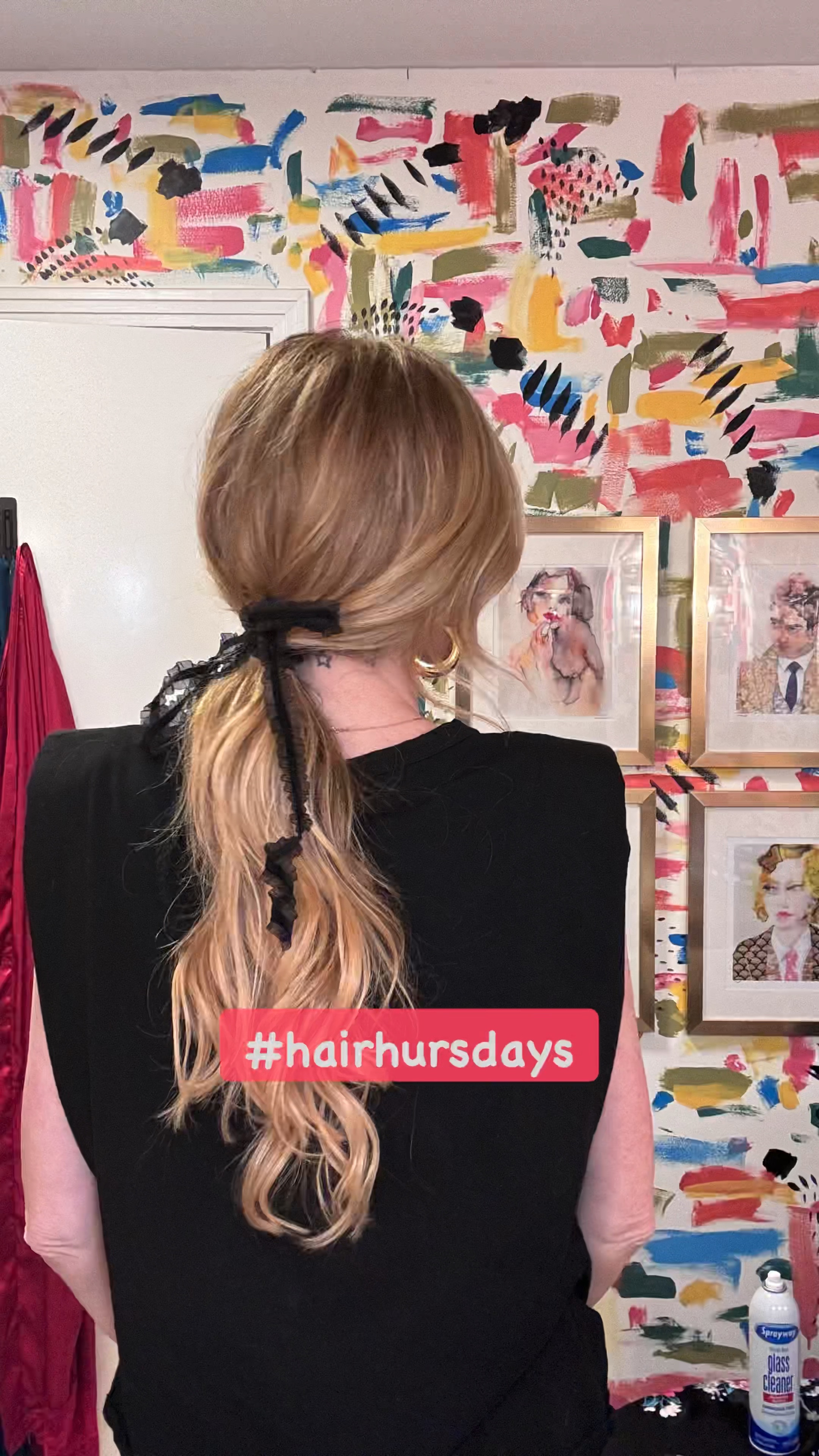 💋Happy Hair HURsDAY! 🎀 Step two from Tuesday tutorial - dressing up those extensions with ease. Remember to create the right height for your ponytail before securing it, no tension pulling here! Skip the hair tie and opt for a chic black ribbon bow instead. Add a few face-framing strands and you're good to go! 💁‍♀️
#hairhursday #lipsticklady #HairTips #ExtensionStyling #EasyHairstyles
#lipsticklady 

#LTKstyletip #LTKbeauty #LTKover40