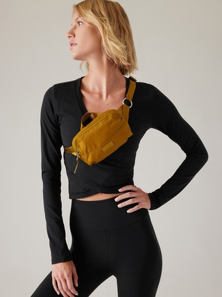 Excursion Crossbody Belt Bag | Athleta