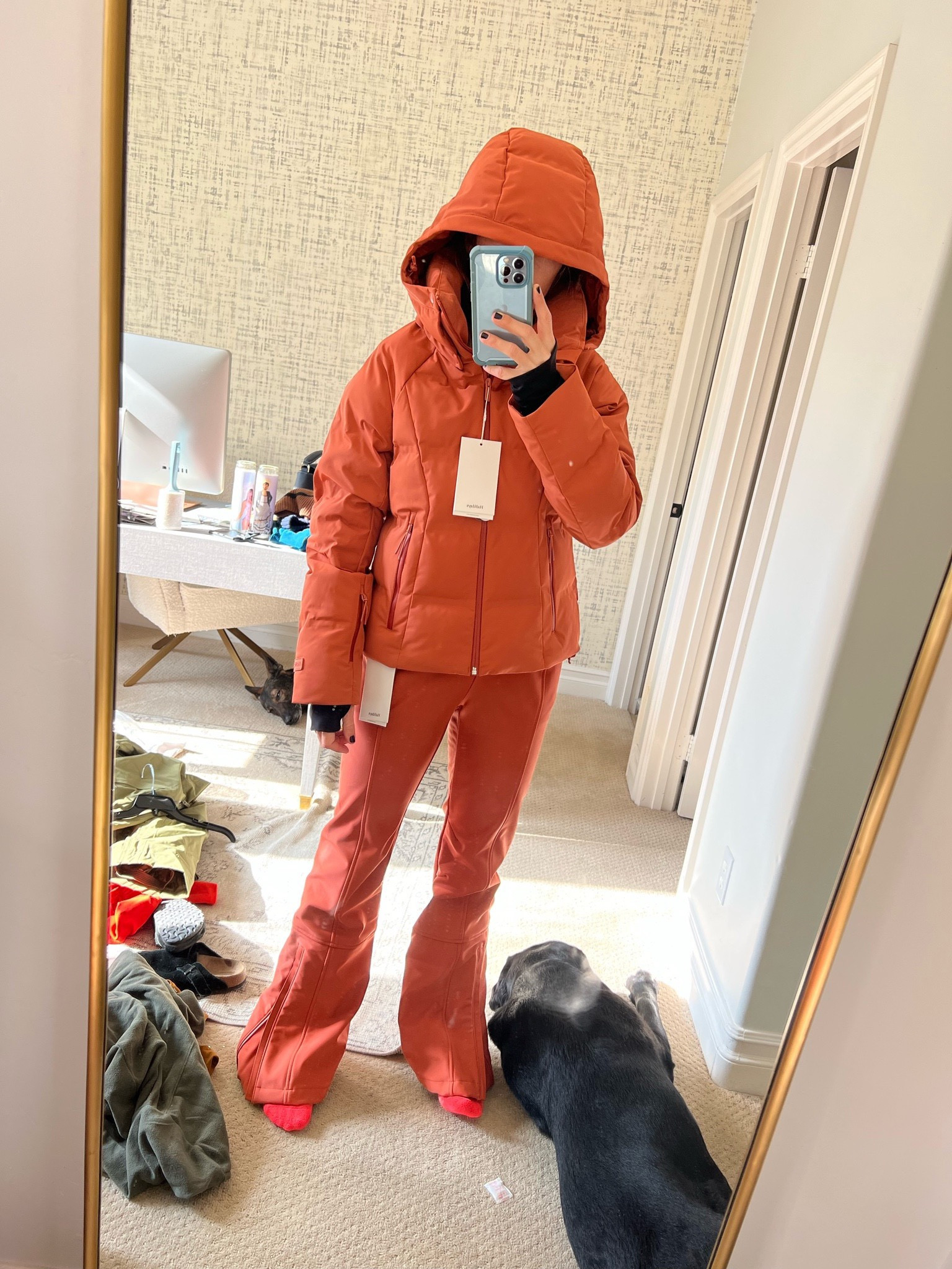 Monochromatic ski, monochromatic snowboarding, cute skit outfit, ski bib, puffer jacket, ski puffer jacket, women owned ski clothes 

#LTKtravel #LTKSeasonal #LTKfitness