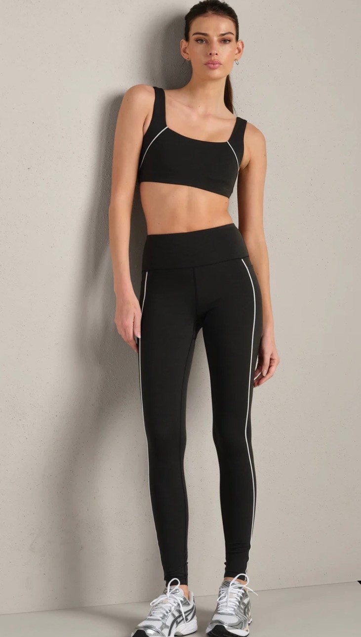 The Rhône sale is live! So many good pieces! 

#LTKSaleAlert #LTKTravel #LTKActive