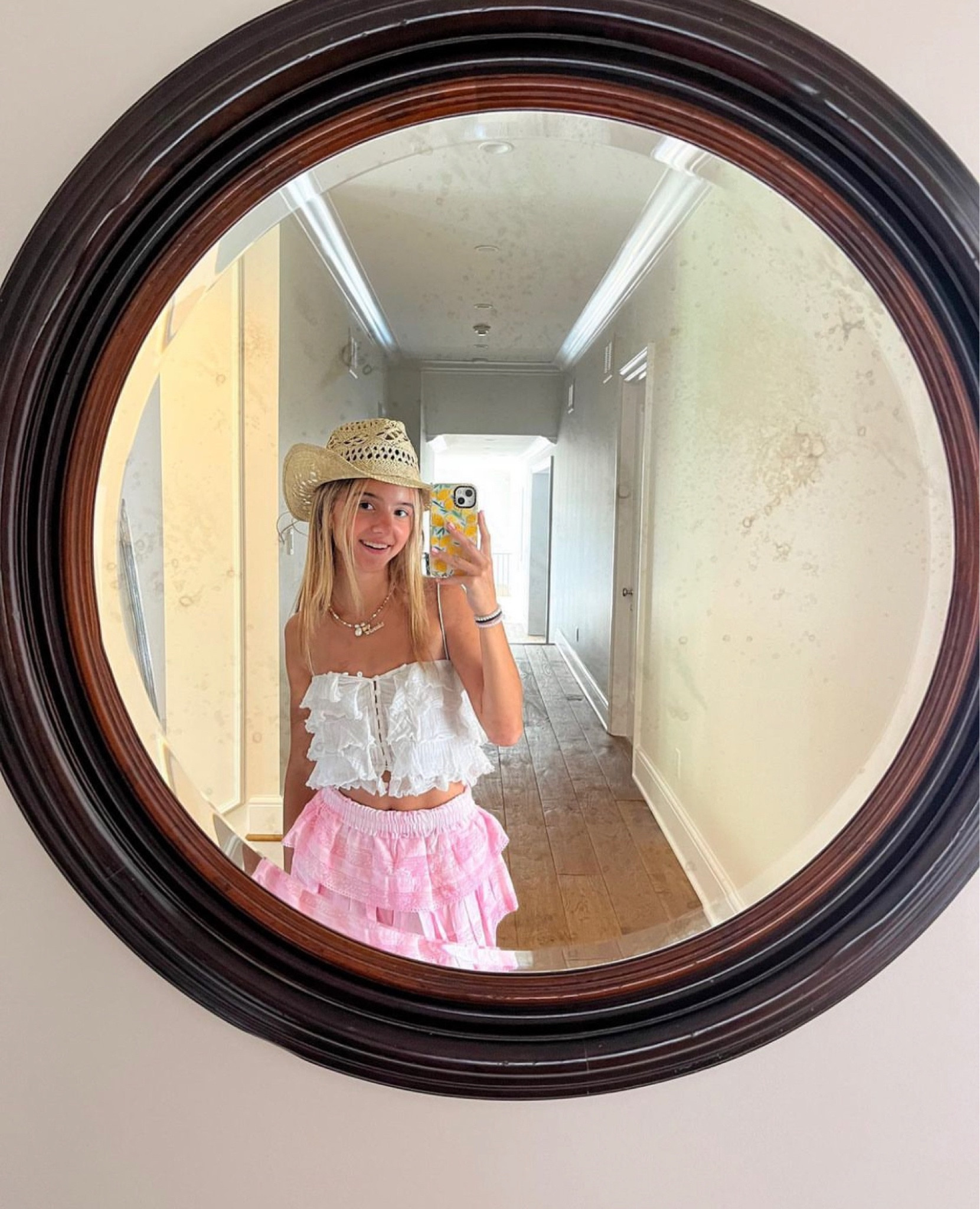 My favorite picture and I have no idea why but I loved this outfit 