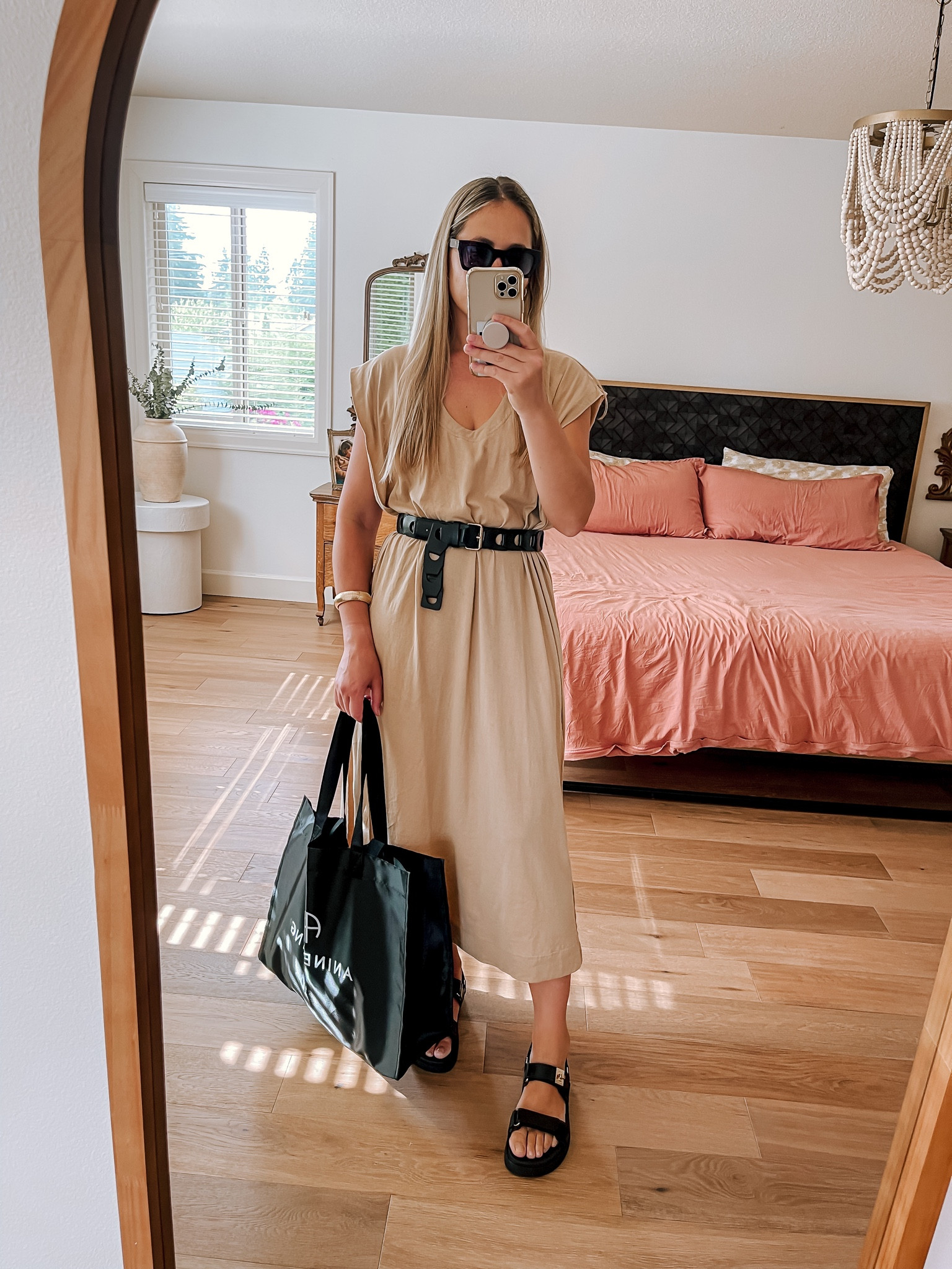 Another way to wear this midi tee shirt dress from my previous post.

When adding a few new pieces to my wardrobe every season, I try to focus one items that I can wear in my different ways and that goes with what I already have in my wardrobe

#LTKstyletip #LTKunder100 #LTKFind