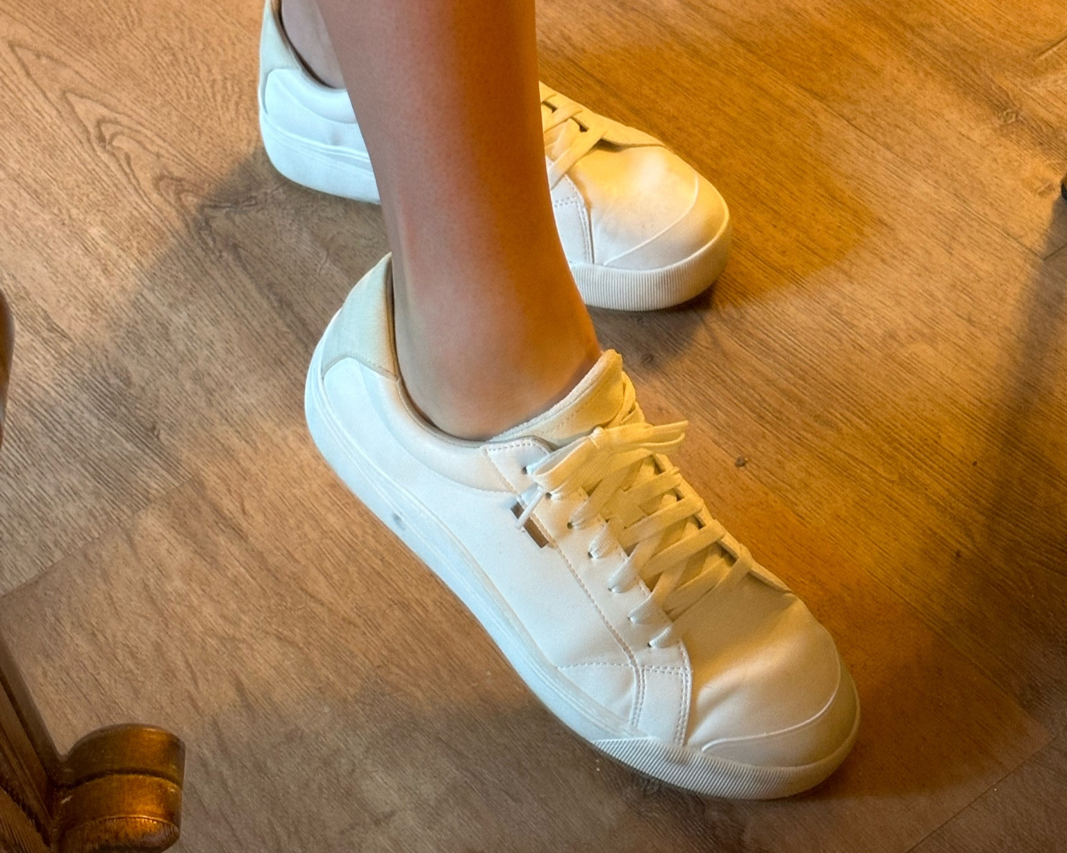 The cutest and most comfy stylish sneaks! 
These are so ideal if you’re on your feet all day and need a good supportive shoe!! ALSO… they come in size 11-13 for my big feet girlies🤪

#LTKsalealert #LTKshoecrush #LTKstyletip