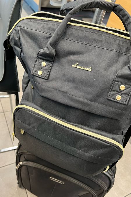 Viral backpack in action! 


#LTKFind #LTKtravel