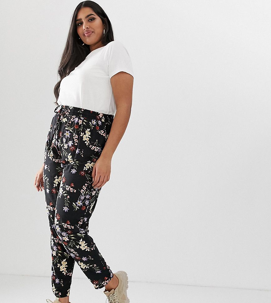 New Look Curve floral jogger in black pattern | ASOS (Global)