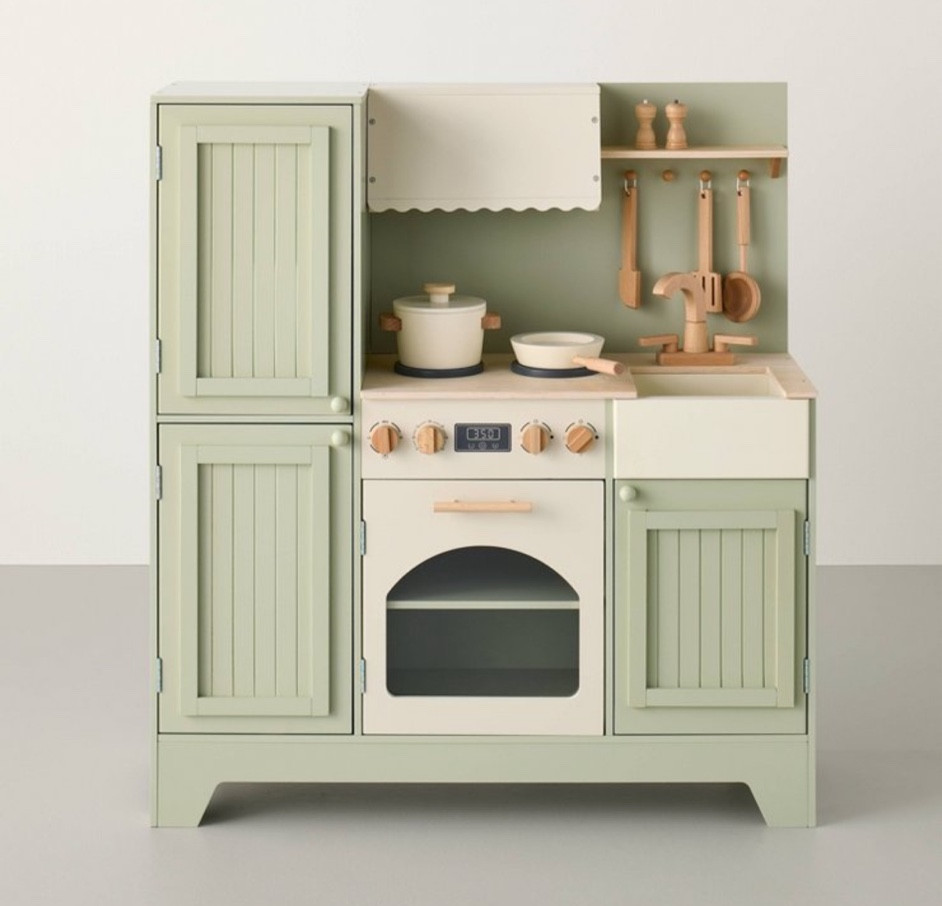 Is it too early to think of Christmas gifts?! This gorgeous new play kitchen is such a find 

#LTKFamily #LTKHome #LTKKids