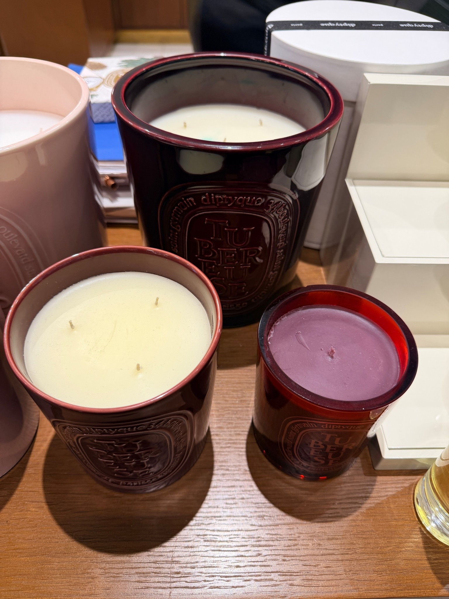 ✨ Diptyque Tuberose Candle — the ultimate luxury scent to elevate any room. This floral, warm tuberose fragrance fills your space with that soft, romantic vibe we all love. Perfect for gifting or creating a cozy, upscale atmosphere at home.

Shop this bestselling candle and add a touch of Parisian elegance to your space 🕯️🤍
#Diptyque #DiptyqueCandle #TuberoseCandle #HomeFragrance #LuxuryCandles #GiftIdeas #LTKSale #CandleLovers

#LTKHome #LTKHome #LTKHoliday #LTKGiftGuide