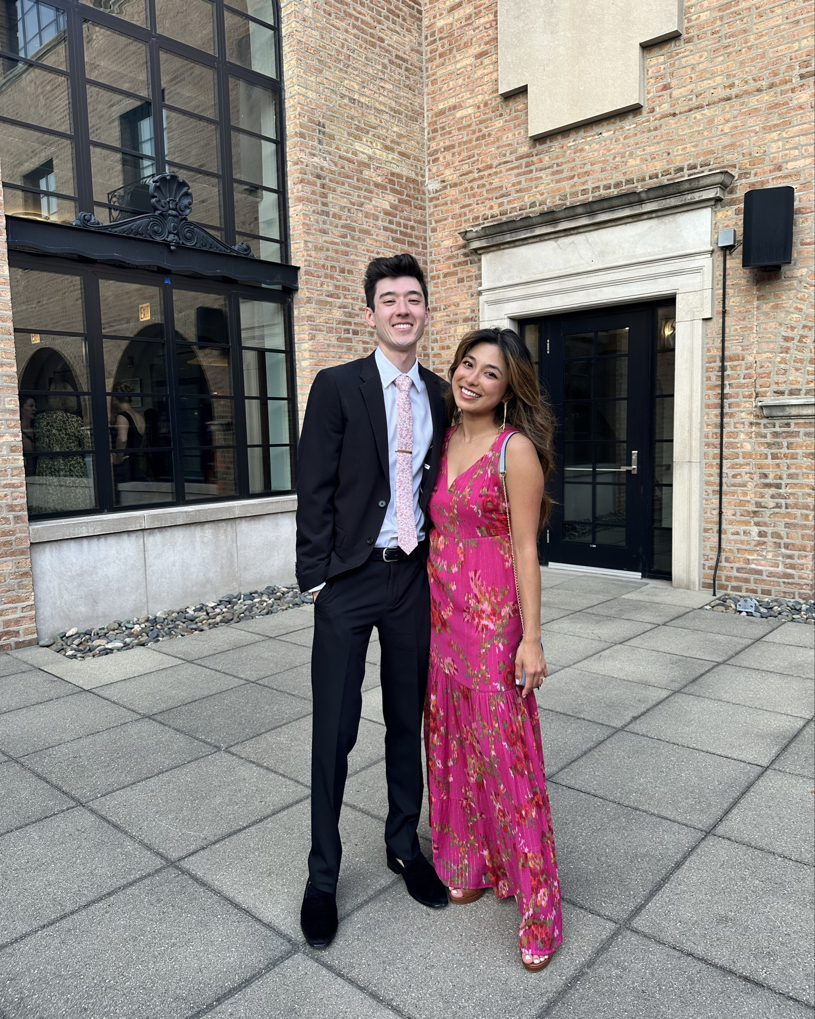 the perfect wedding guest dress! 

I took a size 2 and had to get it hemmed since I’m 5’ 2” :)

#LTKWedding #LTKSeasonal