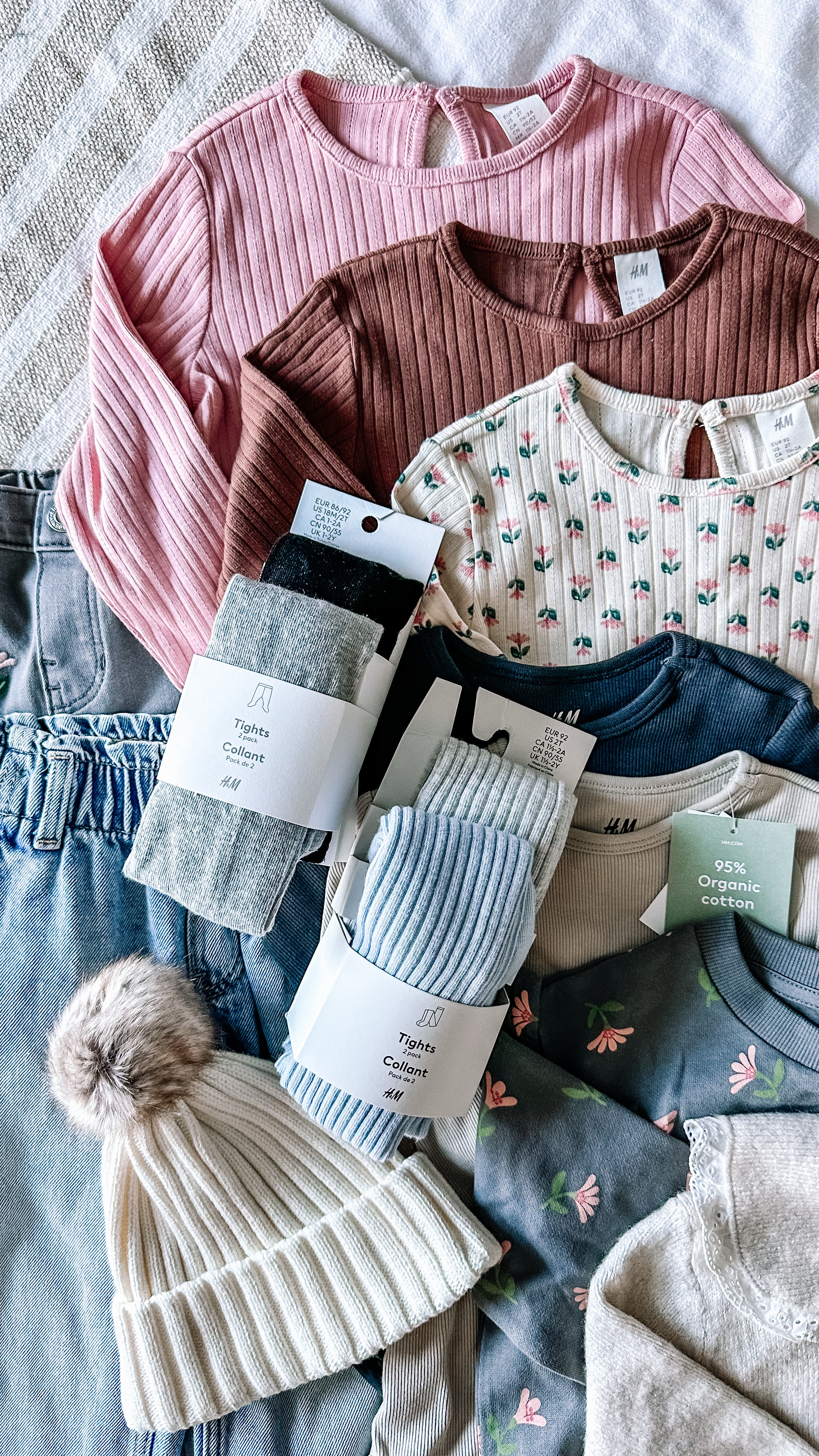 My baby girl recently sized up to 2T. 🥹😭 

After I came to terms with her growing, I went shopping for a few cute winter/spring pieces. It gets better when you save by being an @hm member AND score on some clearance deals. I love finding a good deal! 🙌 

Oh, how I LOVE being a girl mama! Seriously, picking out little outfits for her to wear is one of my favorite things!! 

#LTKKids #LTKFamily #LTKBaby