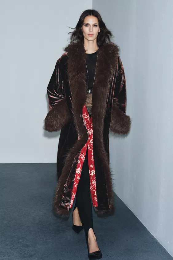 FAUX FUR PRINT VELVET COAT | Zara US