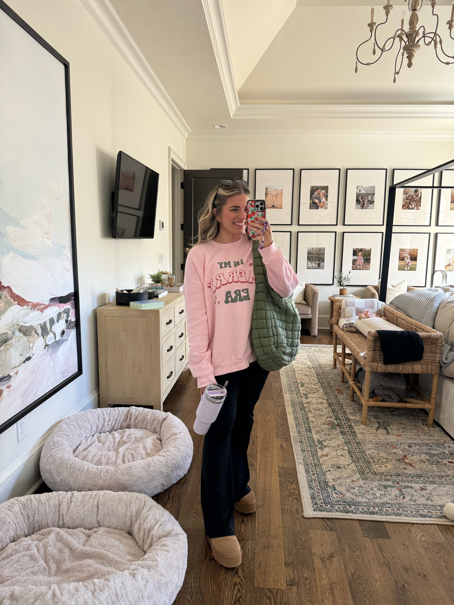 Outfit from this weekend 💖🎄 
Sized up 2 to the XL in the sweatshirt. Sooo soft & comfy! ⭐️ code MORGAN30 for 30% off ⭐️ 


#LTKSeasonal #LTKfindsunder50 #LTKHoliday