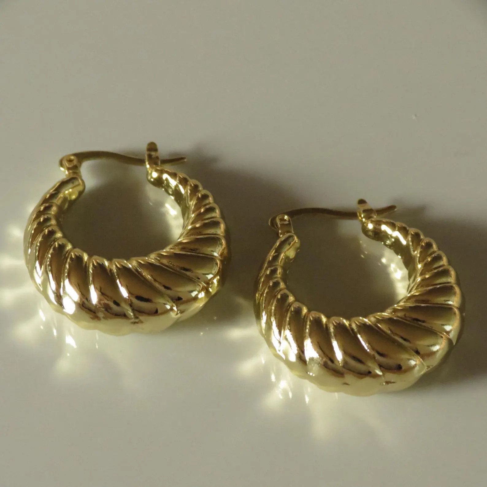 SAMPLE SALE* 14k Gold Filled Croissant Puff Hoops | Etsy (Global)