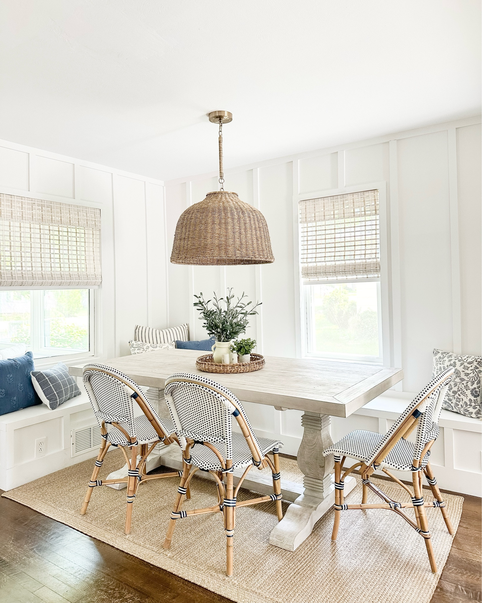 Blue and White Coastal Cottage Kitchen Banquette

White dining table, riviera blue french bistro dining chairs, large seagrass pendant light,  kitchen lighting, dining room furniture, woven shades, target finds, serena and lily

#LTKFindsUnder100 #LTKFamily #LTKHome