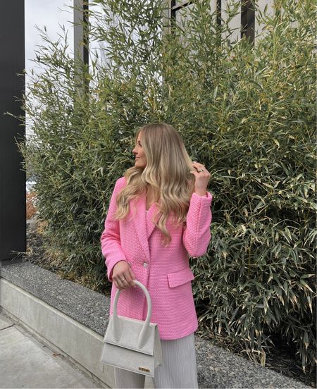 Pink blazer, textured linen boucle woven double breasted blazer.  Jacquemus le grand  beige shoulder crossbody bag.  

#LTKFind #LTKstyletip #LTKsalealert