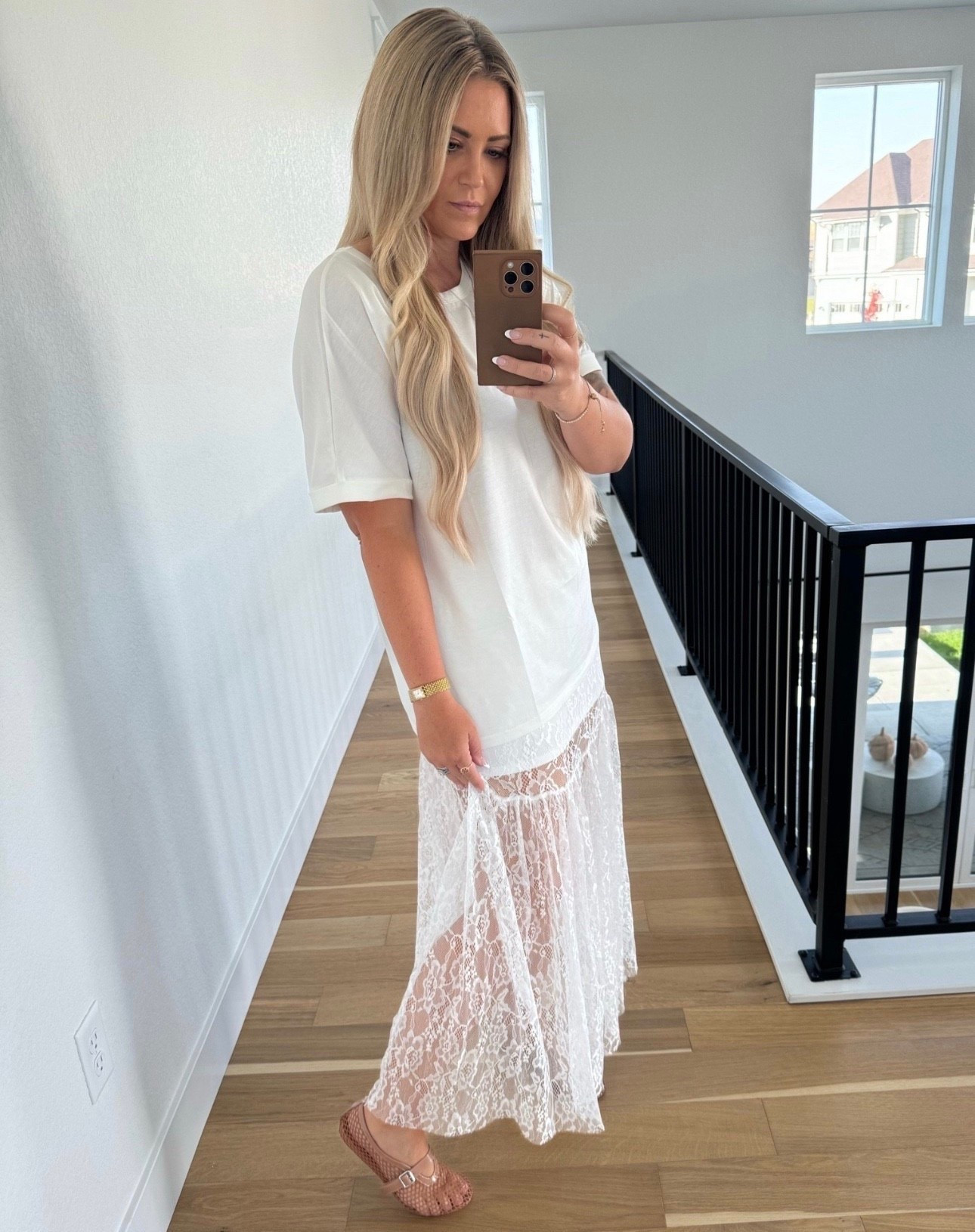 Lace skirt and t-shirt combo is perfection.

Skirt
White 
Long skirt 
T-shirt

#LTKootd #LTKOver40 #LTKMidsize