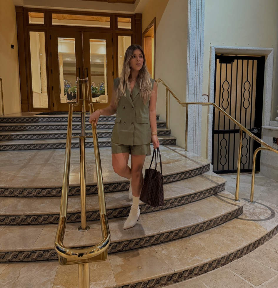 Fall in Miami 🍂 Green Set with Vest, and White Boots 👌🏼

#LTKFindsUnder50 #LTKCyberWeek #LTKMidsize