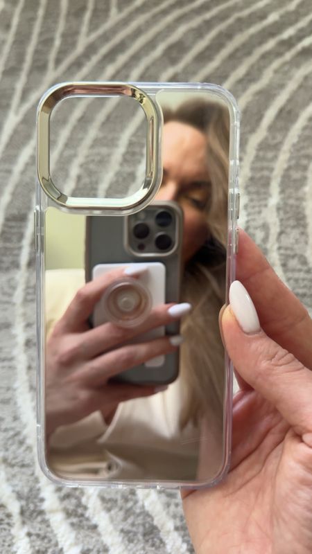 Mirror case for iPhone

#LTKVideo