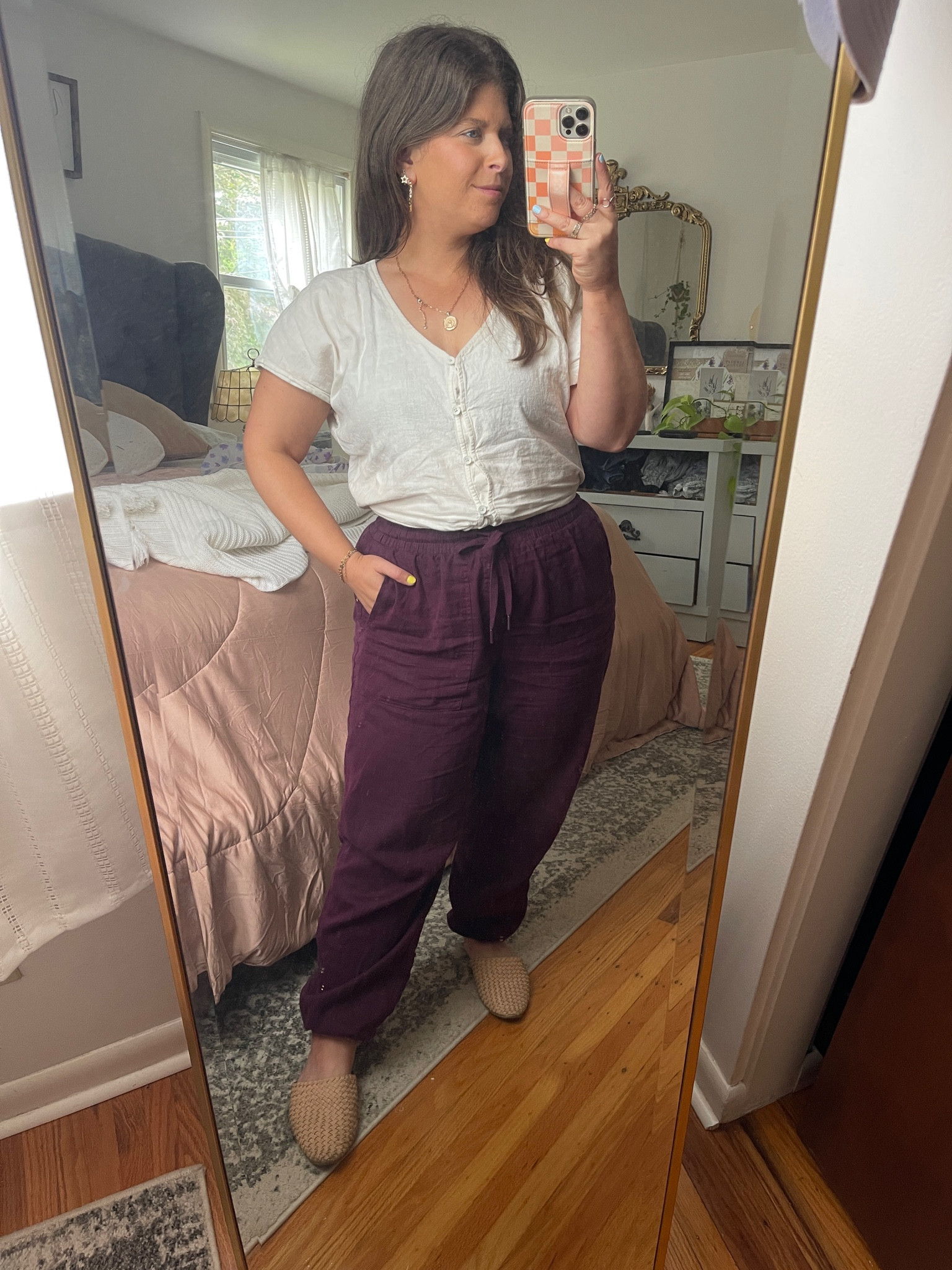 Linen top with linen joggers. Yes please! Size 2xs in both 



#LTKSeasonal #LTKFindsUnder100 #LTKStyleTip