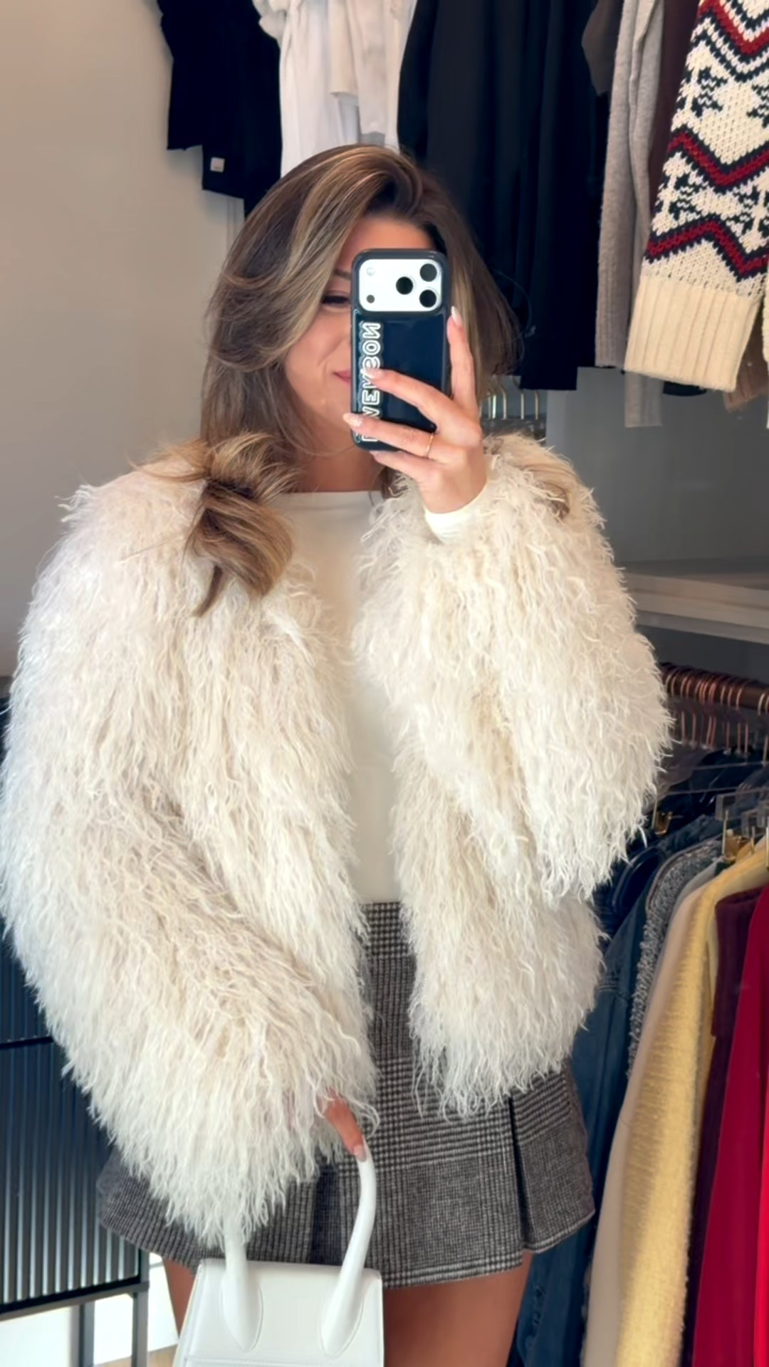 plaid pleated skort styled for winter occasions

Electric picks code: emerson20
Revolve code: tulip
Vivrelle code: emersonhannon

Wearing my usual smalls/2

Winter outfits
Pleated skort
Sweaters
Fur coats
Leather jacket
Date night
Winter party

#LTKgrwm #LTKFindsUnder100 #LTKSeasonal