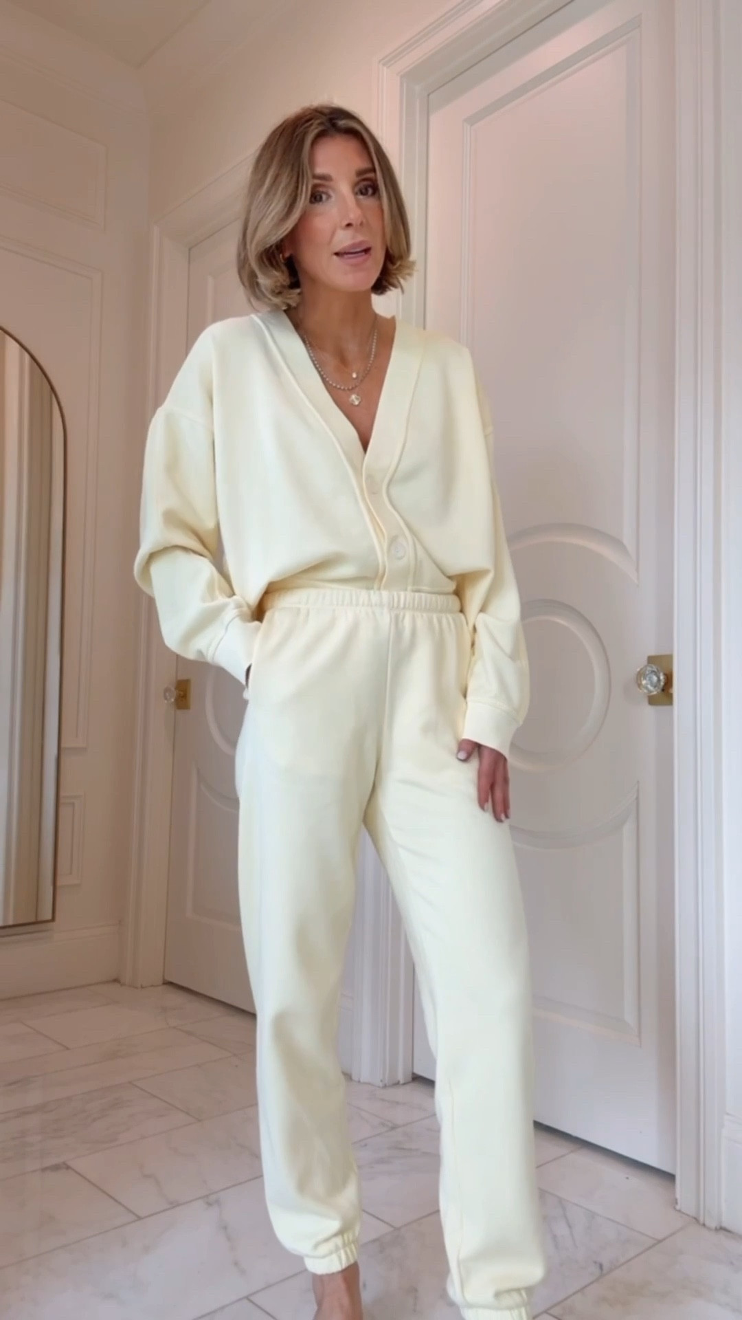 The cutest new @Target  lounge set.
Neutral or butter yellow 💛

#LTKootd