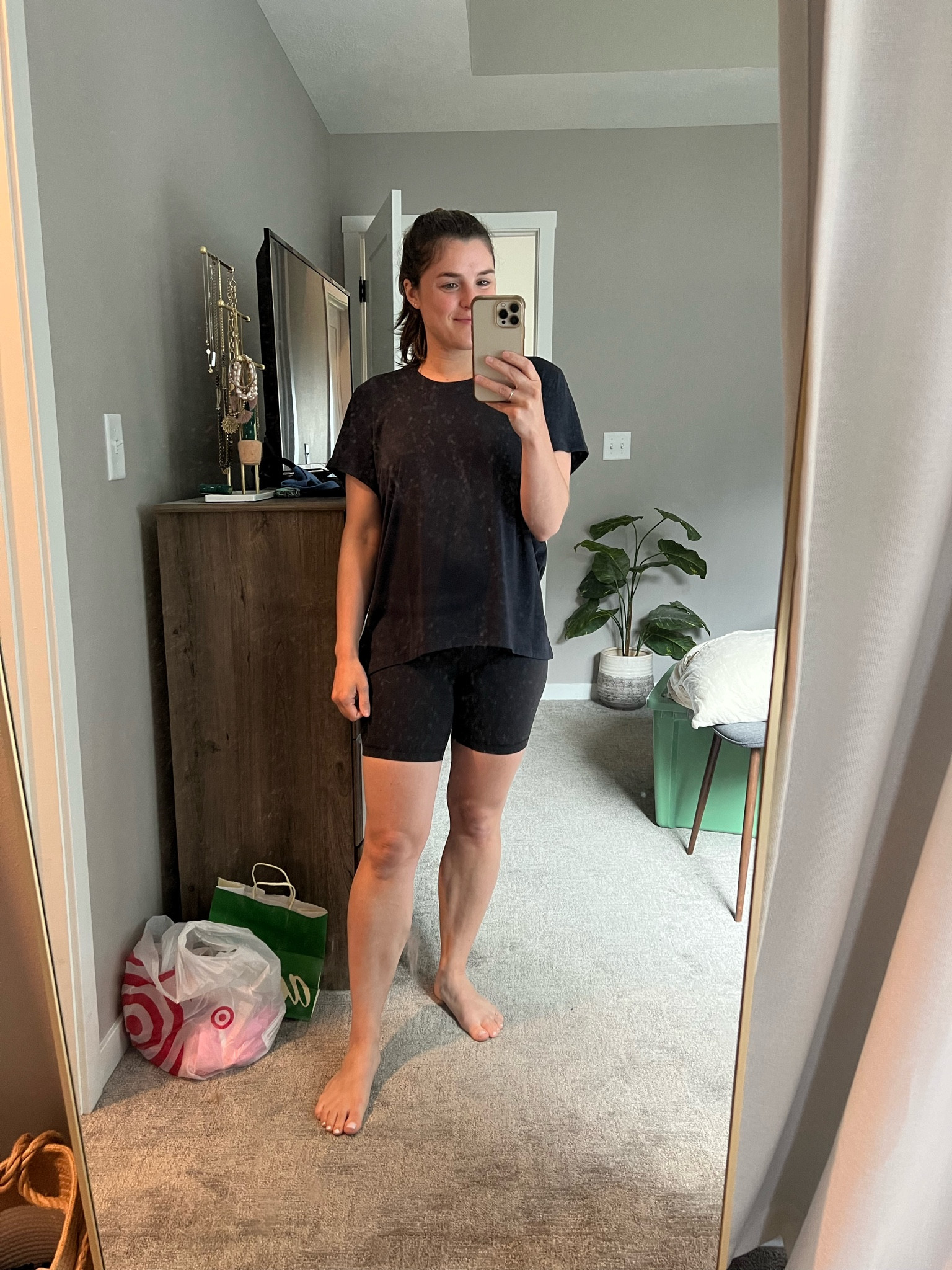 Athleta top on sale as well as many other items!

Athleisure, activewear, workout outfit, comfy outfit 

#LTKSaleAlert #LTKActive #LTKFindsUnder50